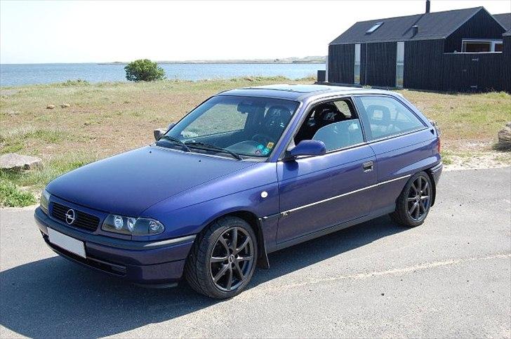 Opel Astra f  billede 1