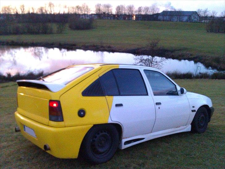 Opel            Kadett GSi 24v billede 1