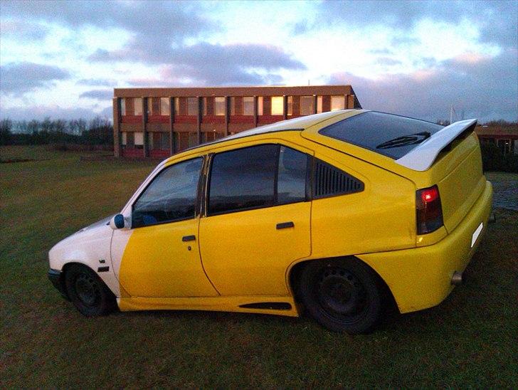 Opel            Kadett GSi 24v billede 4