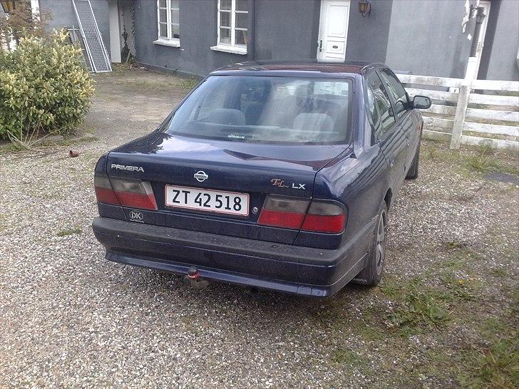 Nissan Primera 1.6i p10 billede 3
