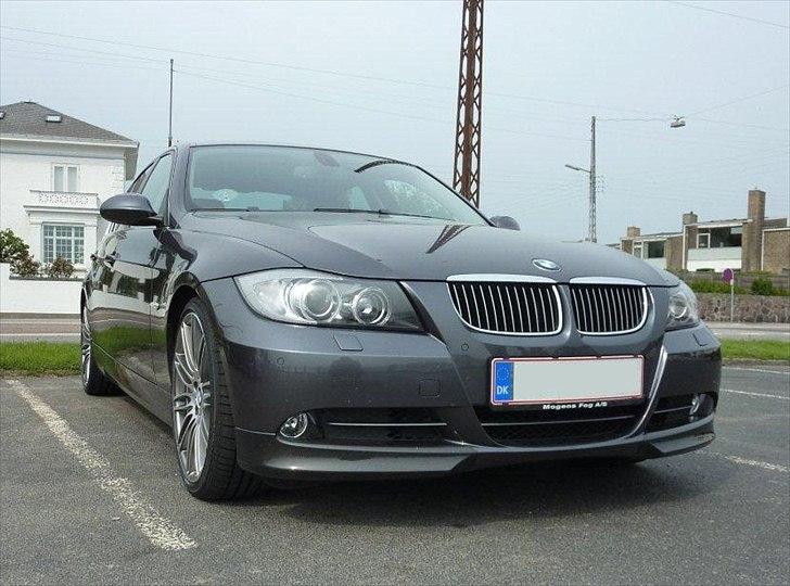 BMW E90 330i - solgt billede 2