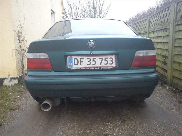 BMW E36 320i solgt - bag/side billede 5