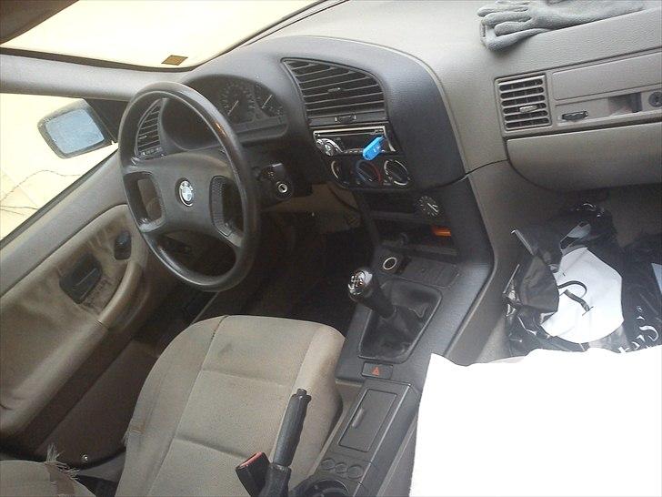 BMW E36 320i solgt - Inde i.. billede 11