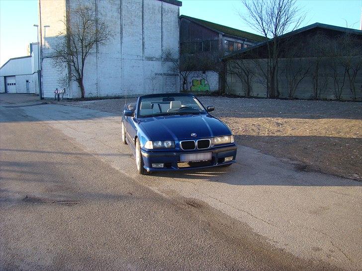 BMW 320 Cabriolet  billede 1