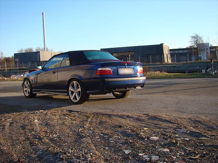 BMW 320 Cabriolet  billede 3