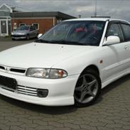 Mitsubishi lancer GLXI