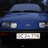 Ford Sierra 1,6 Laser. SOLGT.