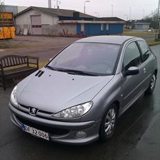 Peugeot 206(SOLGT)