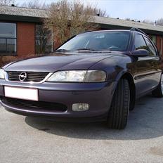 Opel Vectra B 2.0 16v 