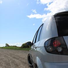 Hyundai Getz Black 'n' Grey