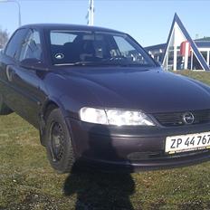 Opel vectra b 1,6 16v