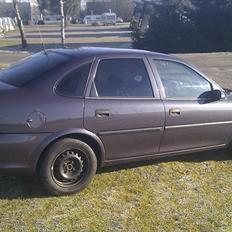 Opel vectra b 1,6 16v