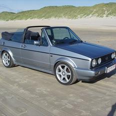 VW Golf 1 Cabriolet >SOLGT<
