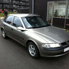Opel Vectra (SOLGT)