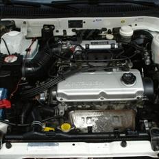 Mitsubishi lancer GLXI