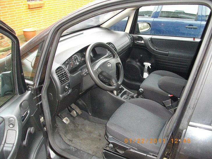 Opel Zafira DTI  billede 8