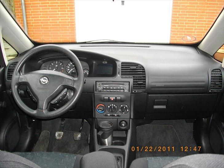 Opel Zafira DTI  billede 10