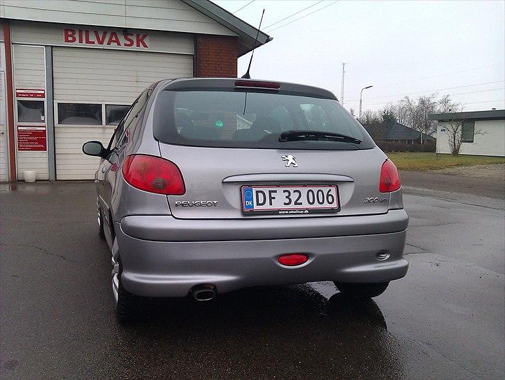 Peugeot 206(SOLGT) billede 6