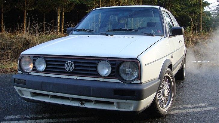 VW GOLF 2 1.8 8V solgt billede 7