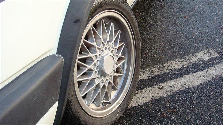 VW GOLF 2 1.8 8V solgt billede 9