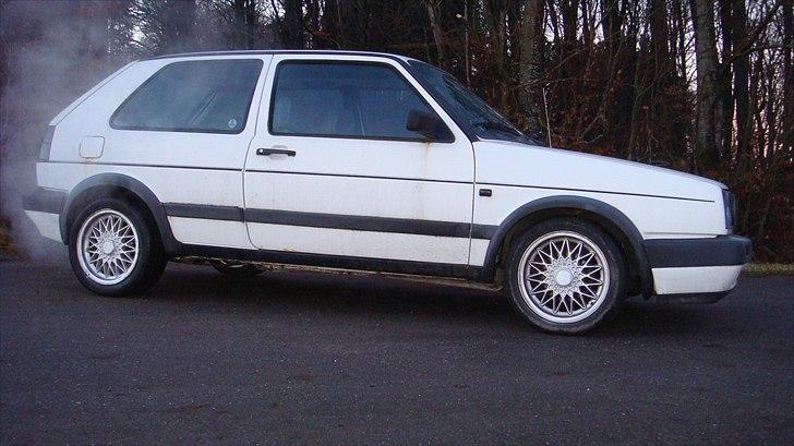 VW GOLF 2 1.8 8V solgt billede 10