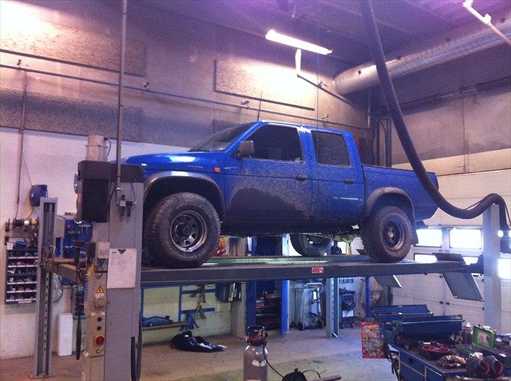 Nissan king cab 2.5td byttet billede 9