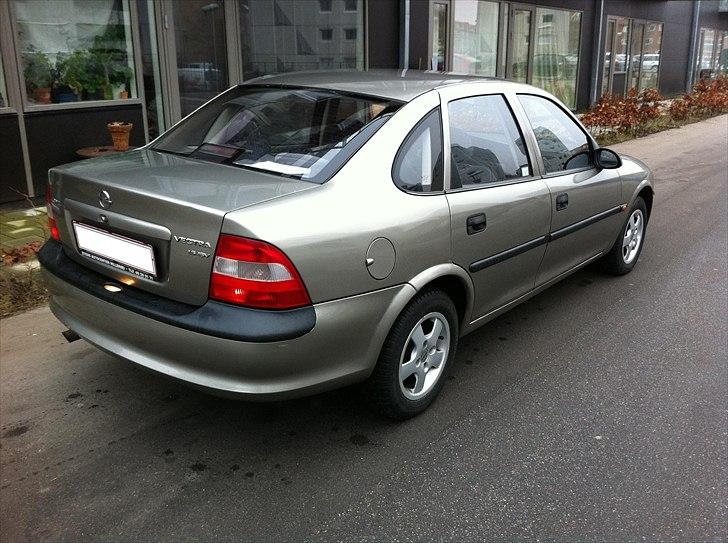 Opel Vectra (SOLGT) billede 6