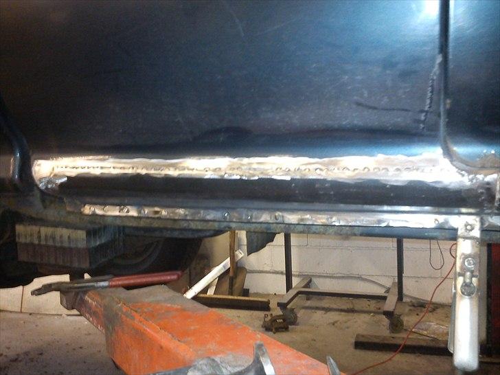 Toyota Hilux 2.4D Turbo4WD SOLGT - lidt rust lavet  billede 11