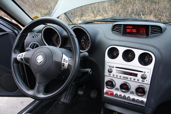 Alfa Romeo 156 2,0 JTS    SOLGT billede 8