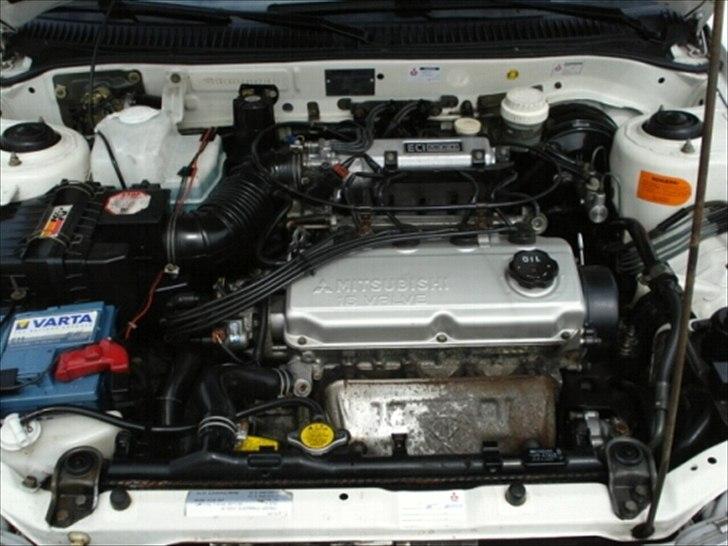 Mitsubishi lancer GLXI billede 2