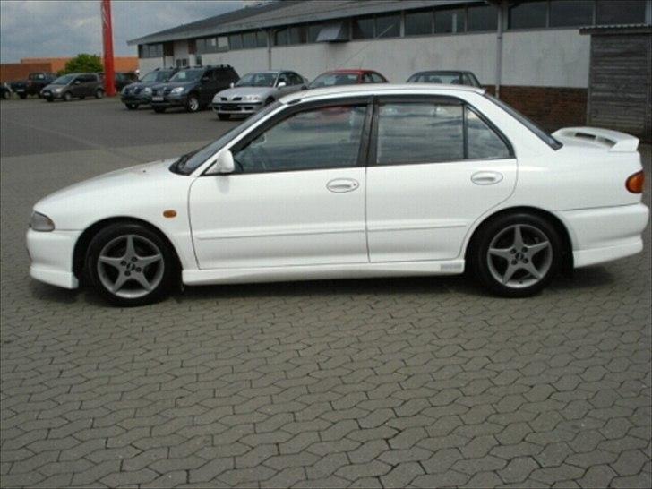 Mitsubishi lancer GLXI billede 4