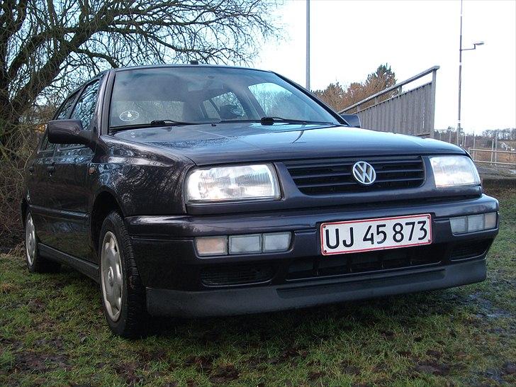 VW Vento 1,9 TDI [ Tidl bil ] billede 5