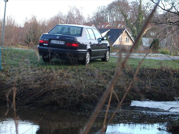 VW Vento 1,9 TDI [ Tidl bil ] billede 8