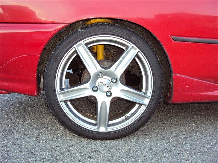 Toyota Corolla 1,6 GSI SOLGT billede 4