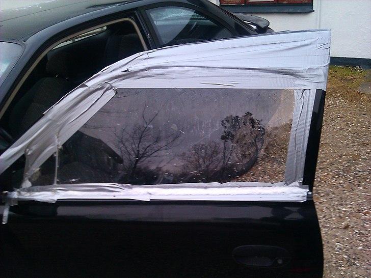 Hyundai Accent Night Rider Solgt billede 4