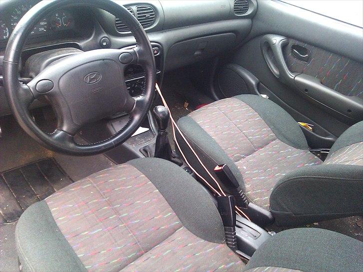 Hyundai Accent Night Rider Solgt billede 18