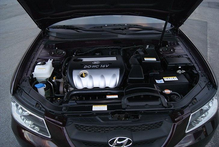 Hyundai sonata solgt - 2,4 med 161hk meget velholdt i motorrummet os  billede 9
