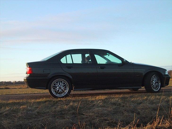 BMW E36 325i 1993 # Solgt billede 2