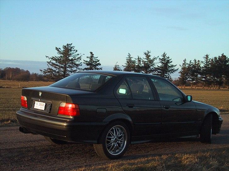 BMW E36 325i 1993 # Solgt billede 4