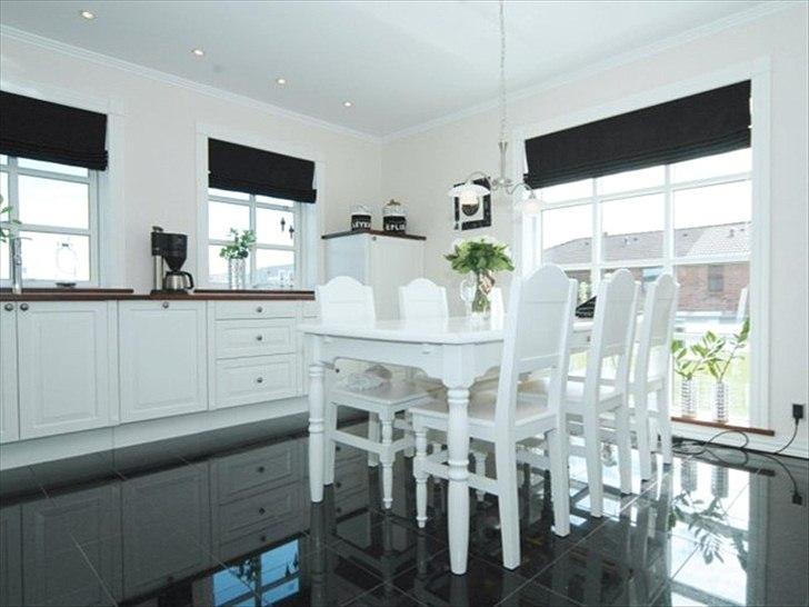 BMW 320i Touring SOLGT billede 12