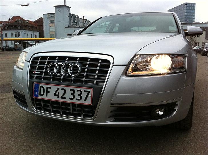 Audi A6 2,4 Multitronic billede 2