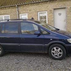 Opel zafira solgt