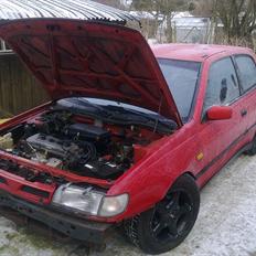 Nissan sunny (solgt)