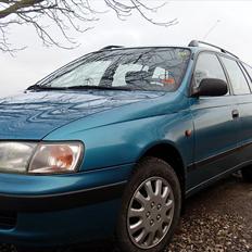 Toyota Carina E st car. 1,8i 16v