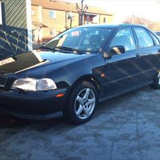 Volvo S40