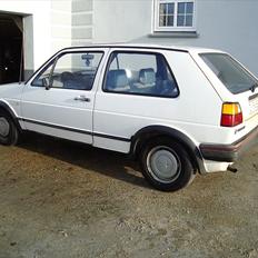 VW Golf 2 1,6 (SOLGT)