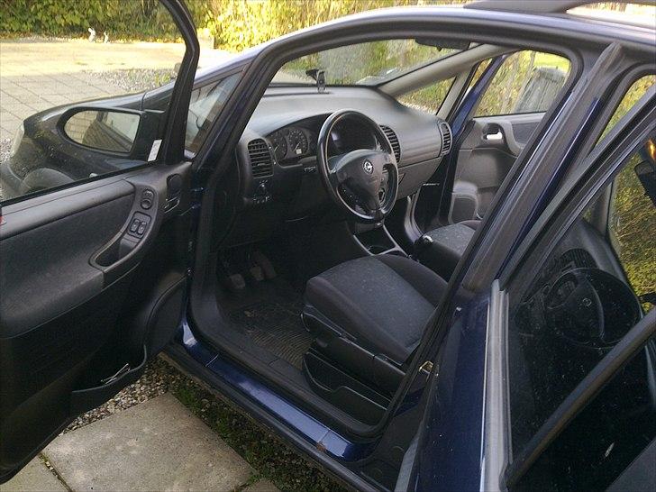 Opel zafira solgt billede 5