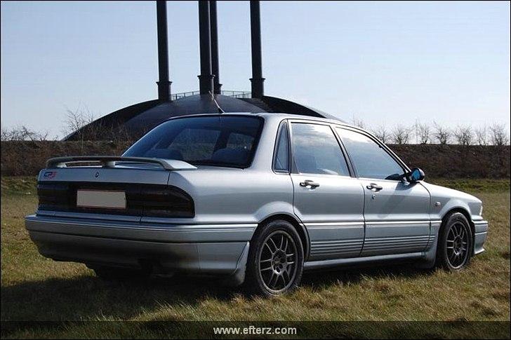 Mitsubishi Galant 2.0 Turbo SOLGT billede 2
