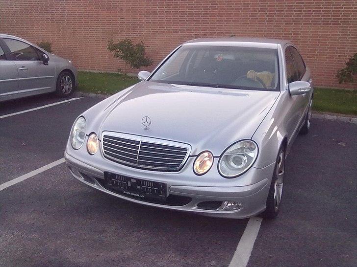 Mercedes Benz e270 billede 3