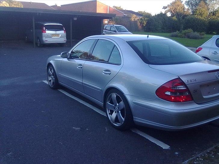 Mercedes Benz e270 billede 6